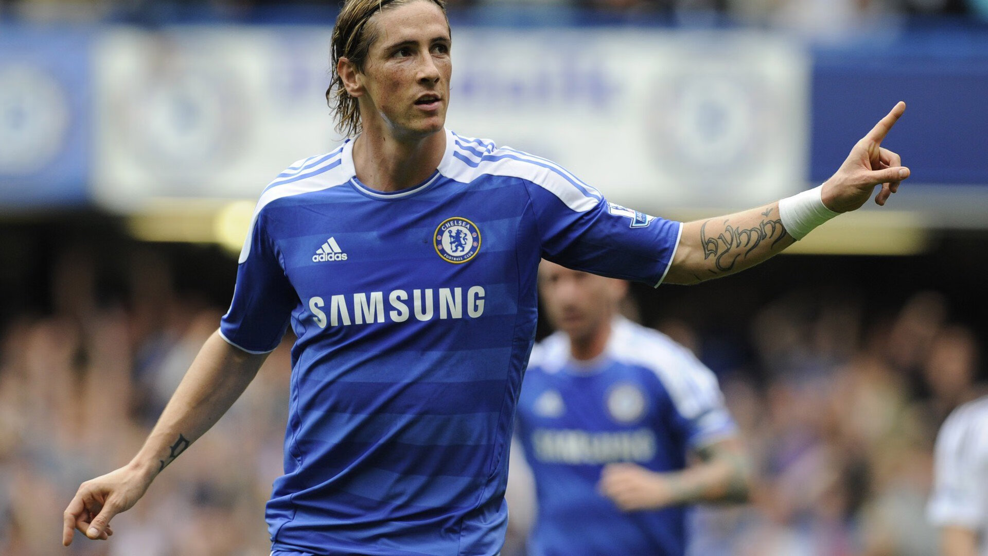 “意甲追冠战：多支球队死拼，胜负难料”，意甲争冠